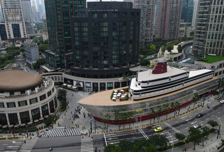 向新而行汇动能——上海上半年经济数据“解码”