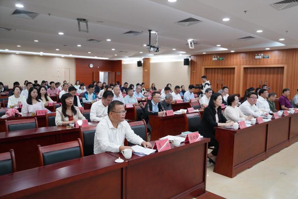 65篇佳作脱颖而出，第三届“万绿湖杯”小小说征文大赛颁奖典礼举行