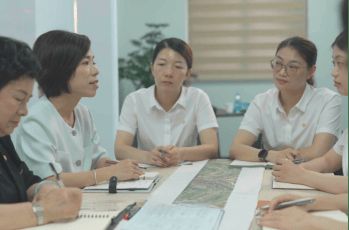 苏寒宵：以保险为港，守护万千家庭的远航征程｜寿险｜港口_网易新闻